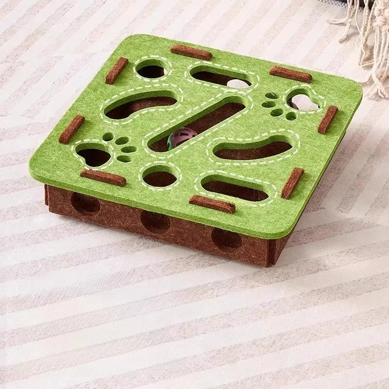 Interactive Cat Puzzle Toy – Felt Activity Box with Ball