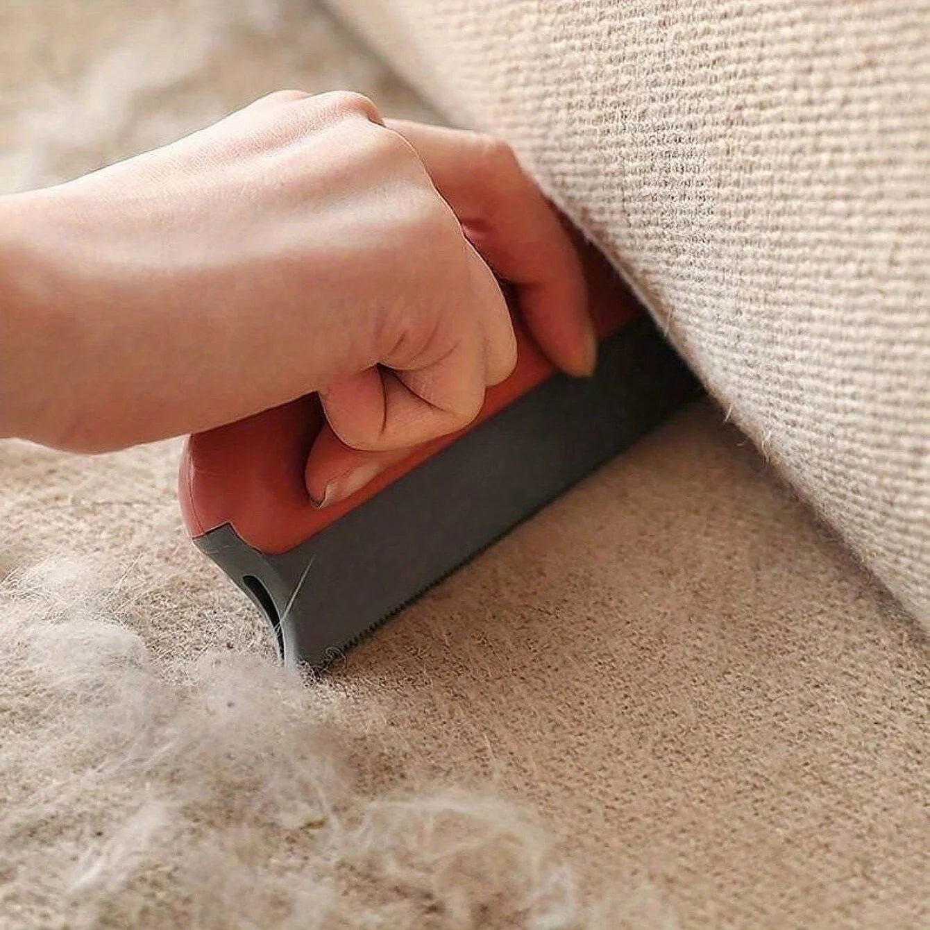 Reusable Pet Hair Remover – Fur Cleaning Tool for Sofas, Cars & Carpets